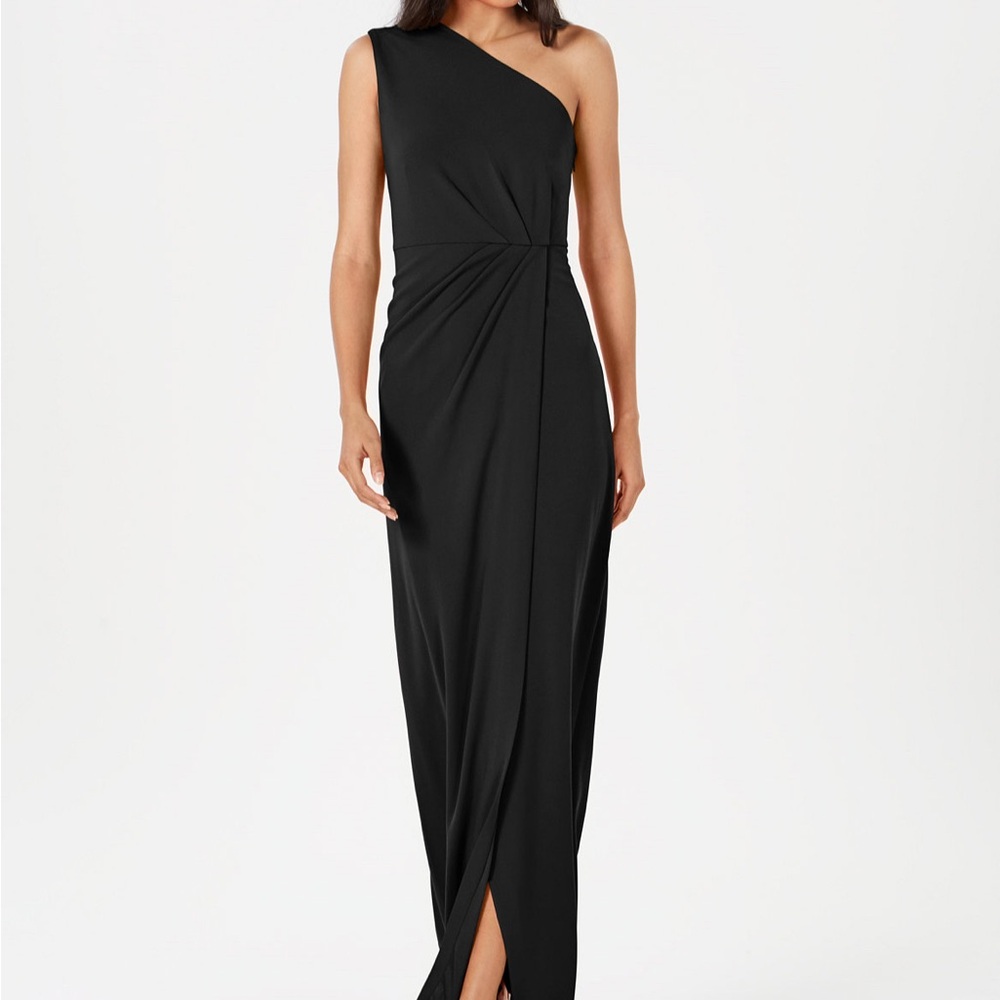 Elegant Black One-Shoulder Dress